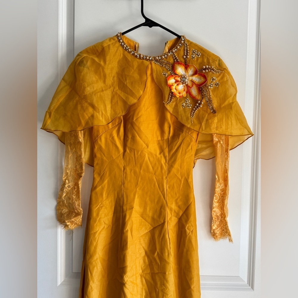 Ao Dai Vietnamese Long Dress - with Pants (Free Priority shipping) - Picture 3 of 11